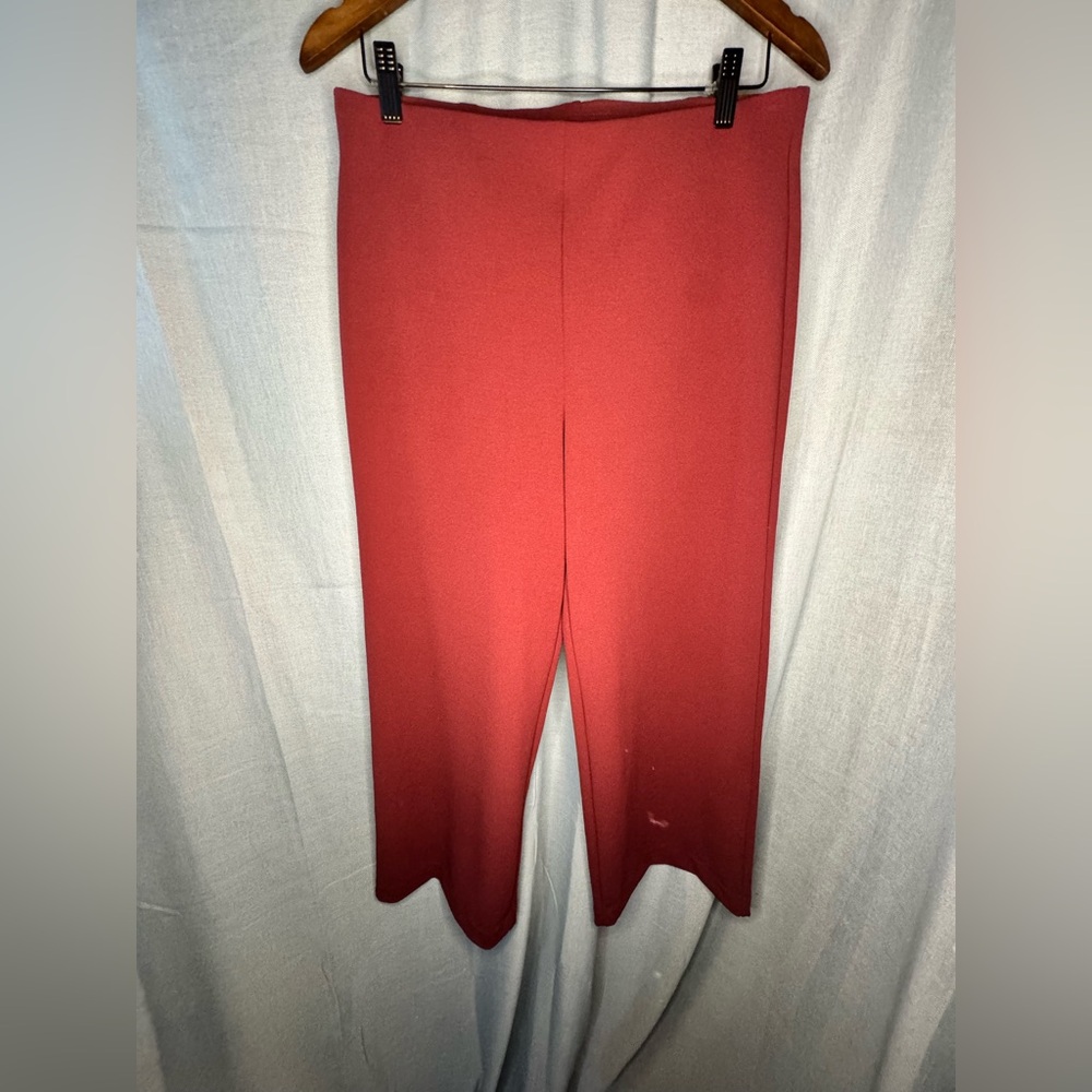 LOFT burgendy cropped work pants